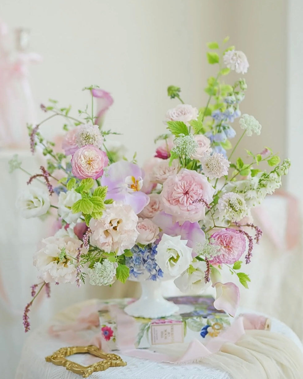 Pedestal Bowl Centerpiece —— Designer's Choice